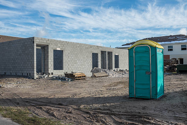 Porta potty delivery and setup in Carle Place, NY